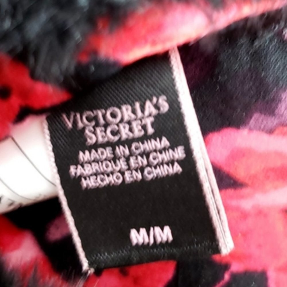 Victoria's Secret Rose Faux Fur House Slippers M - Picture 7 of 9